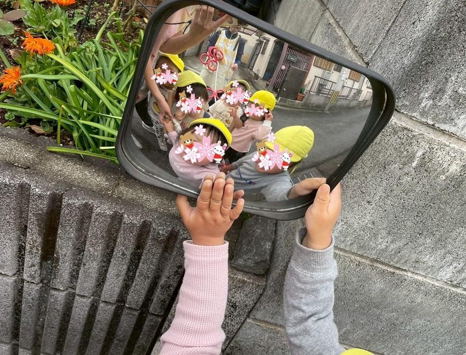 うさぎ組ミラー写真