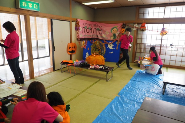 ハロウィン交流会の準備の様子